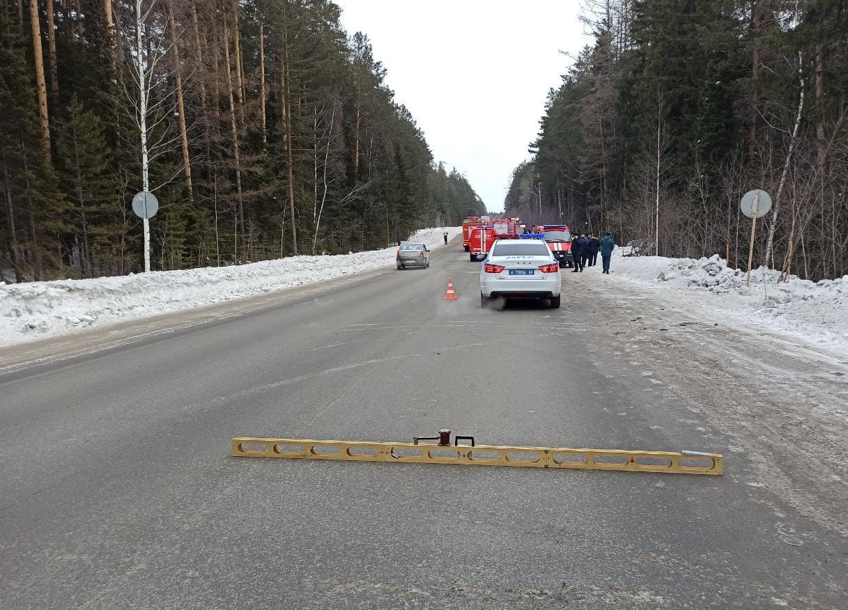 По факту гибели 4-х человек в ДТП с автобусом полиция возбудила дело