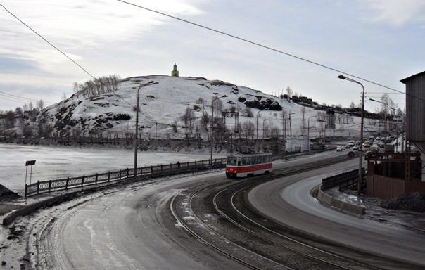 Плотина на Челюскинцев