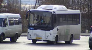 Автобус весна