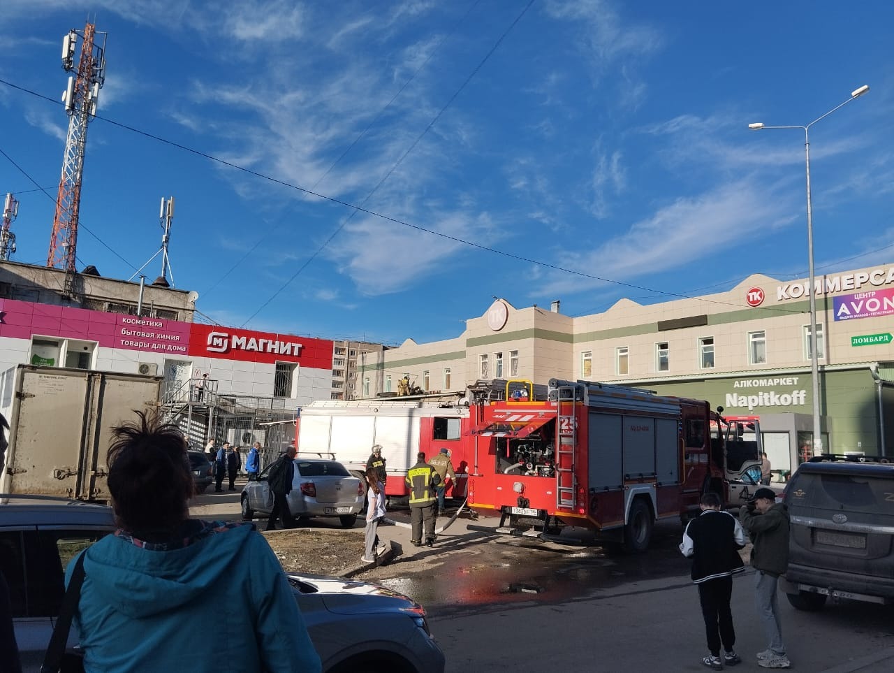 Загорелся мангал для шаурмы! Стали известны подробности пожара в ТЦ на  Вагонке