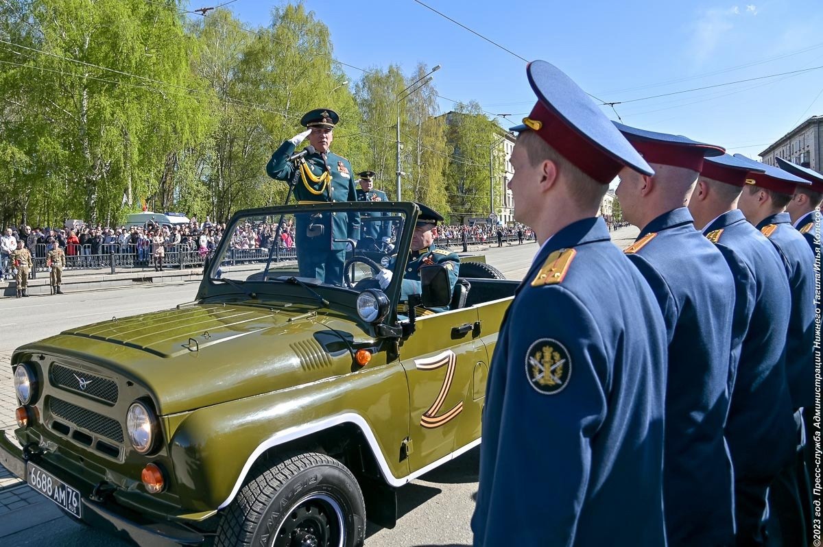 Перекрытие дорог в Нижнем Тагиле для репетиции ко Дню Победы