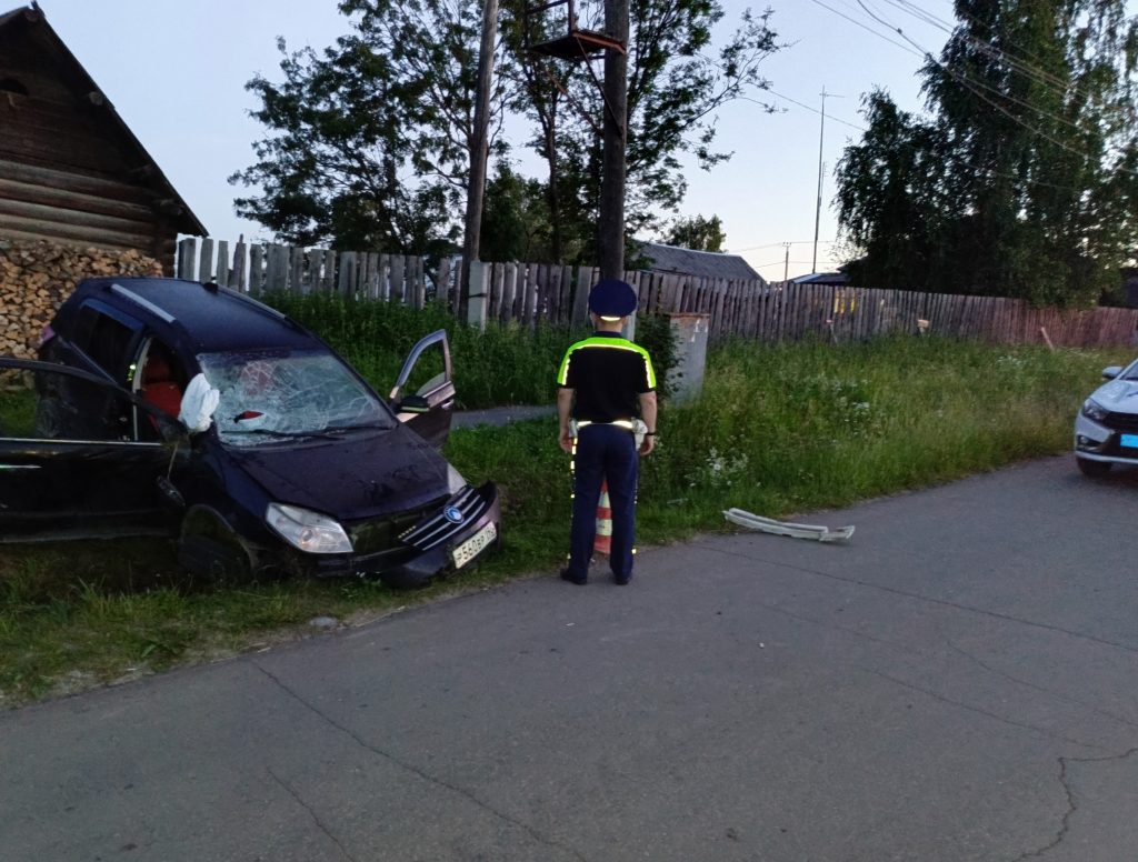 Погиб пассажир легковушки в ДТП под Нижним Тагилом