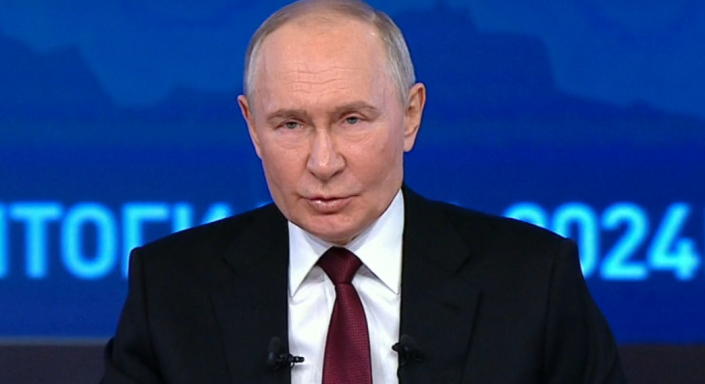 Владимир Путин назвал Екатеринбург в числе лидеров по развитию общественного транспорта -