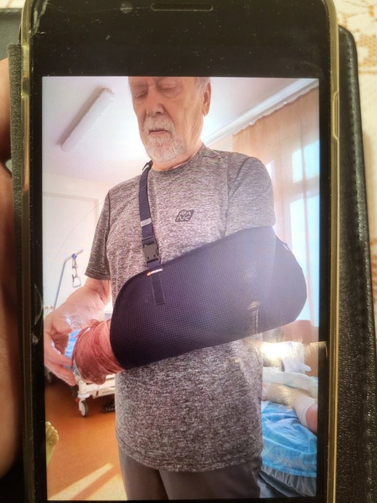 Пропал 80-летний грибник: полиция и волонтеры ведут поиски - В лесу под Нижним Тагилом разыскивают 80-летнего Владимира Владимировича Ерошенко. Пенсионер живет в поселке Уралец, и накануне утром, около 10 часов, отправился за грибами. С тех пор его никто не видел. С заявлением в полицию обратилась его супруга. Пропал 80-летний грибник: полиция и волонтеры ведут поиски -