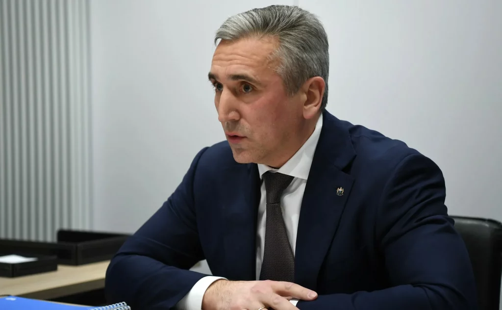 Губернатор Моор не участвует в деле Боброва и Бикова -