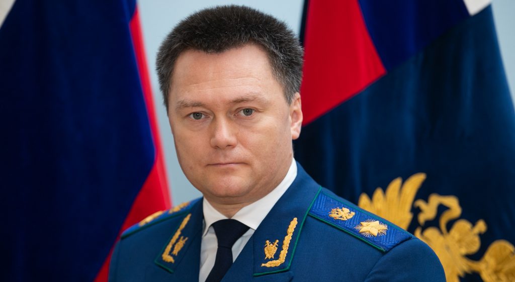 Игорь Краснов возглавил Верховный суд РФ - Совет Федерации принял решение о назначении Игоря Краснова на должность руководителя Верховного суда России. Экс-глава надзорного ведомства получил новое назначение согласно указу президента Владимира Путина. Об этом сообщается на сайте информационного агентства «Фактология». Игорь Краснов Краснов