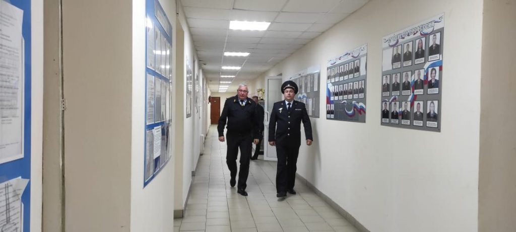 Глава свердловского гарнизона МВД посетил с рабочим визитом ОВД Новолялинский -