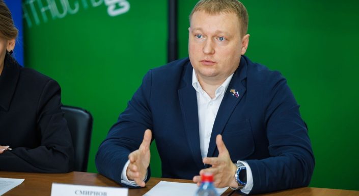 Владимир Смирнов
