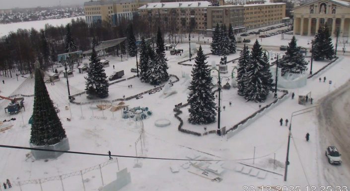 городок елка драмтеатр тагил