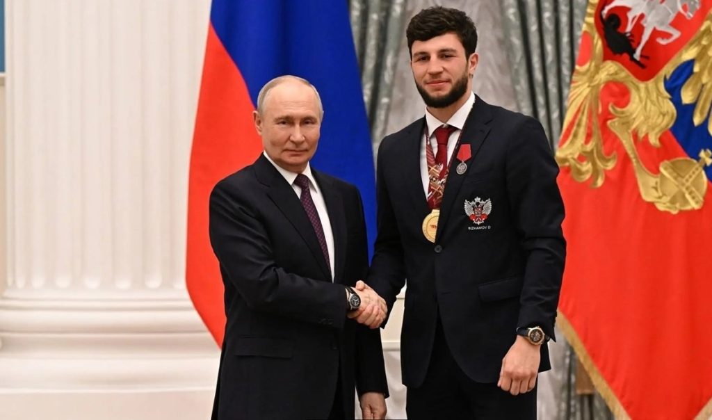Путин наградил четырёх свердловских спортсменов -