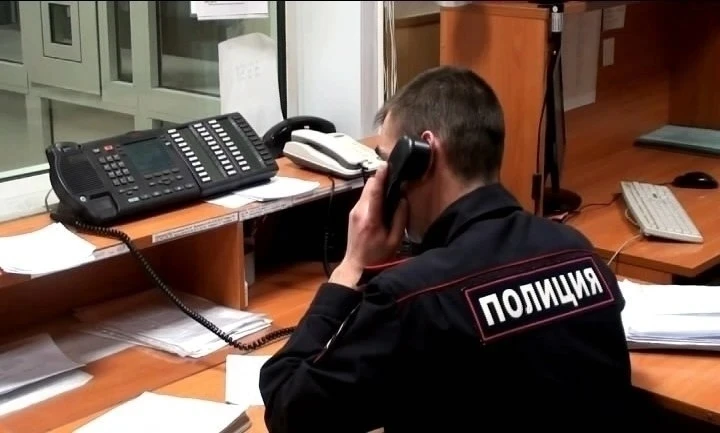 Руководство свердловского главка МВД неделю будет вести приём граждан - Руководящим составом ГУ МВД России по Свердловской области в период с 20 по 27 мая включительно в здании главка будет организован личный прием граждан. Руководство свердловского главка МВД неделю будет вести приём граждан -