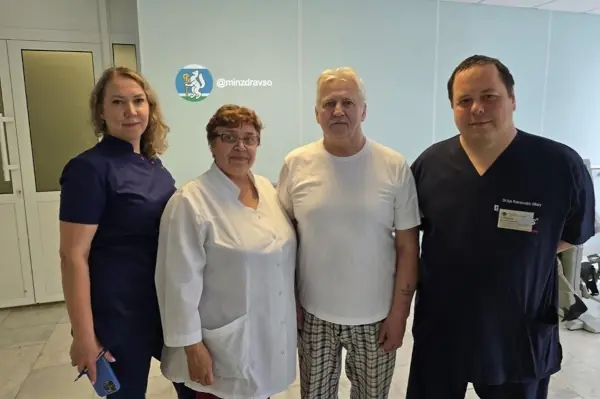Свердловские врачи спасли жителя Карелии, у которого случился инсульт в автобусе -