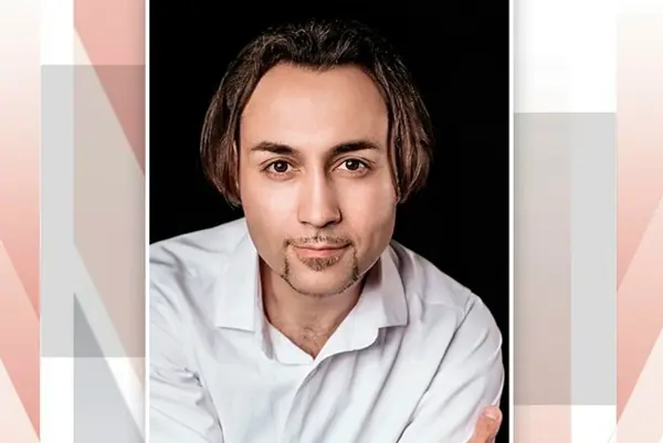 Евгений Толстов