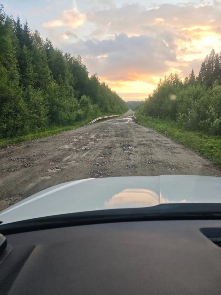 Областные власти не нашли проблем с дорогой до Ослянки - Официальная позиция: дорога до Ослянки находится в удовлетворительном состоянии Областные власти не нашли проблем с дорогой до Ослянки -