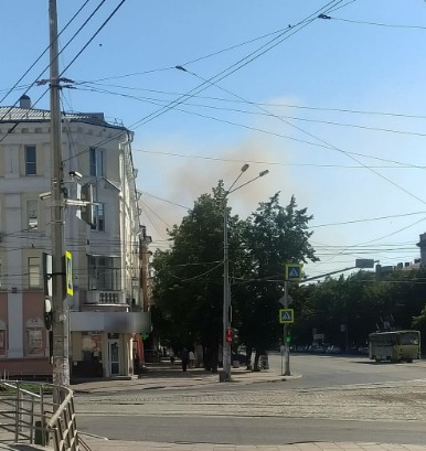 День города в Тагиле омрачили выбросы сероводорода 9 августа - Празднование Дня города в Нижнем Тагиле омрачилось для горожан неприятной и тревожной деталью: в воздухе снова ощущались вредные выбросы. День города в Тагиле омрачили выбросы сероводорода 9 августа -