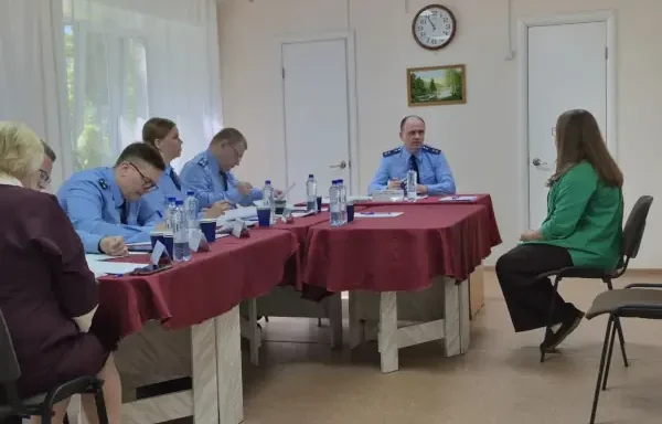 Прокурор Свердловской области Крылов выслушал жалобы жителей Режа -