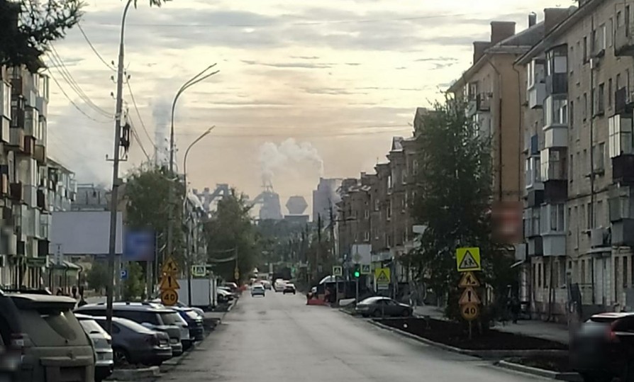 Превышение нормы сероводорода до 1,6 ПДК зафиксировано в Нижнем Тагиле - Напомним, в воздухе Нижнего Тагила превышение сероводорода часто фиксировались в сентябре и августе. выбросы тагил