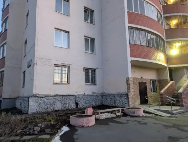 Жительница Екатеринбурга получила 16 лет колонии за убийство трехлетнего сына - Суд в Екатеринбурге вынес обвинительный приговор 41-летней местной жительнице, признанной виновной в жестоком убийстве своего малолетнего ребенка и причинении вреда его здоровью. Жительница Екатеринбурга получила 16 лет колонии за убийство трехлетнего сына -
