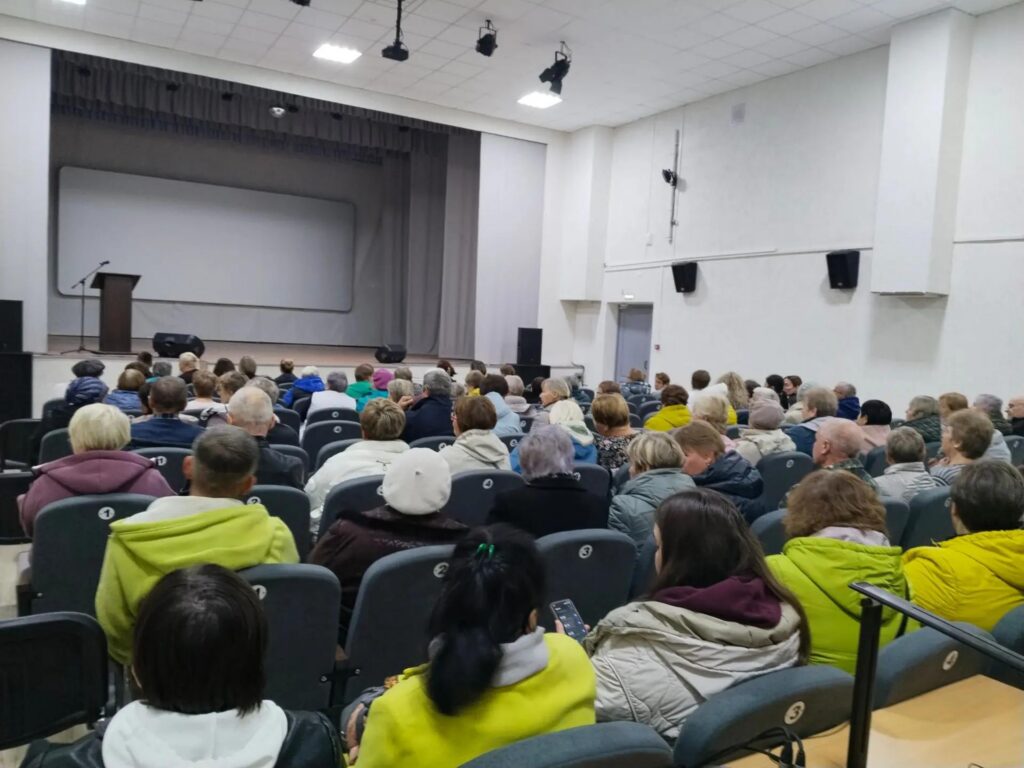В Николо-Павловском начались слушания по поводу врачей - В селе Николо-Павловское стартовали слушания по поводу решения вопроса с врачами в населенном пункте. врачи николо-павловское