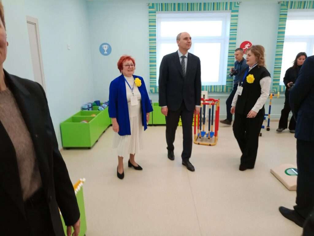 Денег не жалеют, но стройки буксуют: почему срываются сроки сдачи главных социальных объектов Тагила-2026 - В строительство социальных объектов в Нижнем Тагиле вкладываются миллиарды. сад садик дети воспитание