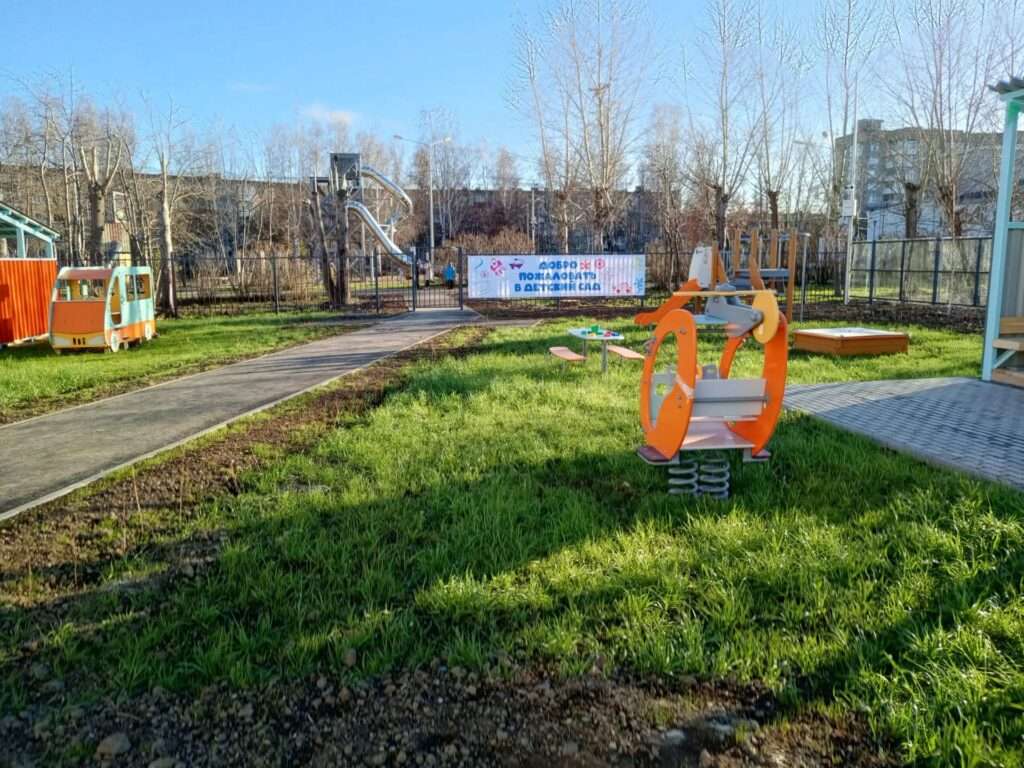 Денег не жалеют, но стройки буксуют: почему срываются сроки сдачи главных социальных объектов Тагила-2026 - В строительство социальных объектов в Нижнем Тагиле вкладываются миллиарды. сад садик дети воспитание